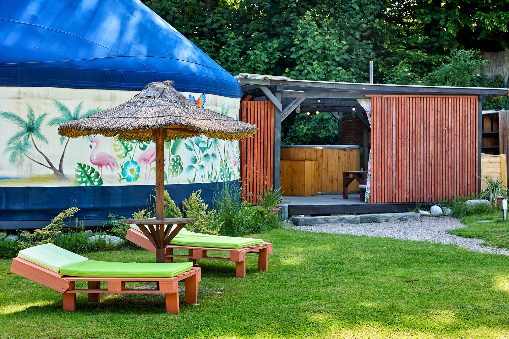 Jurta Tropiki z prywatną gorącą balią